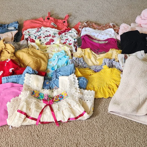 Colorful Baby Clothing Bundle - Picture 1 of 10